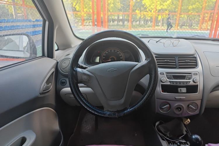Used Chevrolet Sail 2013 Sedan 1.2L Manual Fashionable Happiness Edition Steering Wheel