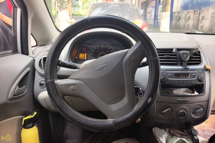 Used Chevrolet Sail 2013 Sedan 1.2L Manual Fashion Edition Steering Wheel