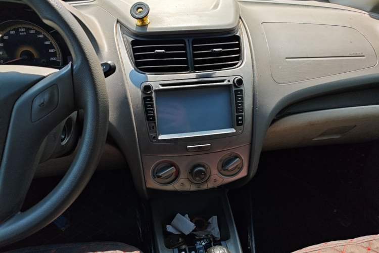 Used Chevrolet Sail 2013 Sedan 1.2L Manual Fashionable Happiness Edition Audio And AC Panel