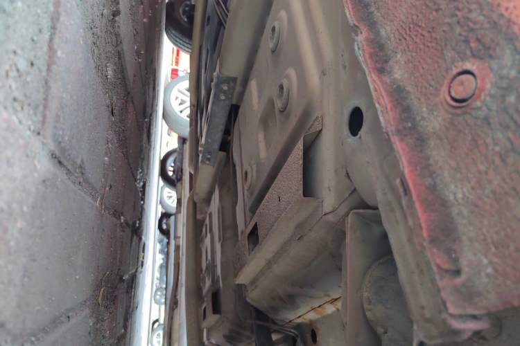 Used Chevrolet Sail 2013 Sedan 1.2L Manual Warm Edition Chassis Rear Left