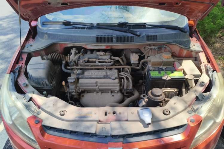 Used Chevrolet Sail 2013 Sedan 1.2L Manual Fashionable Happiness Edition Engine Bay