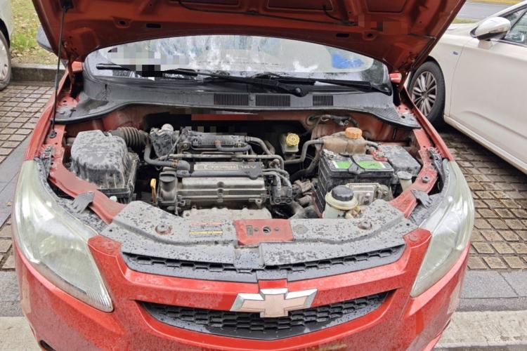 Used Chevrolet Sail 2013 Sedan 1.2L AMT Ideal Edition Engine Bay