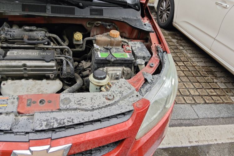 Used Chevrolet Sail 2013 Sedan 1.2L AMT Ideal Edition Engine Bay Left