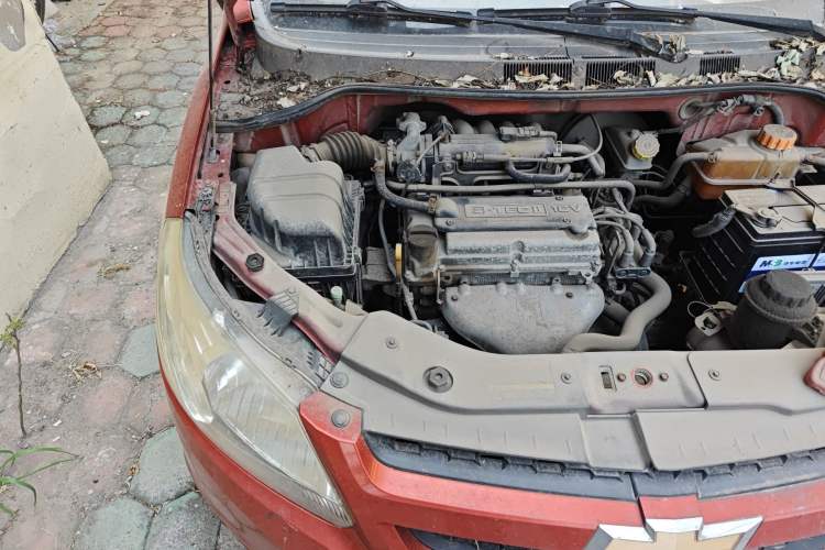 Used Chevrolet Sail 2013 Sedan 1.2L Manual Fashion Edition Engine Bay Right