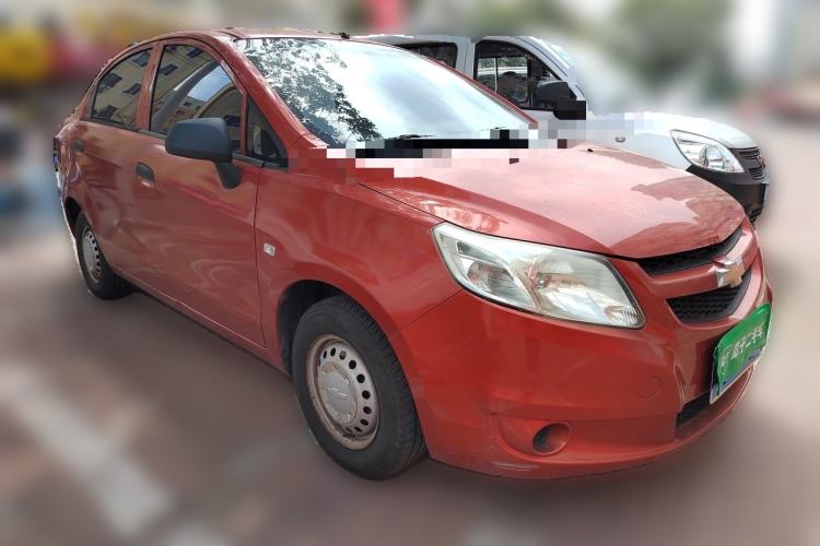 Used Chevrolet Sail 2013 Sedan 1.2L Manual Warm Edition Front Right 45 Deg