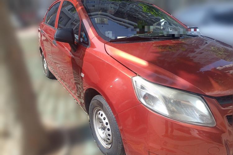 Used Chevrolet Sail 2013 Sedan 1.2L Manual Fashionable Happiness Edition Front Right 45 Deg