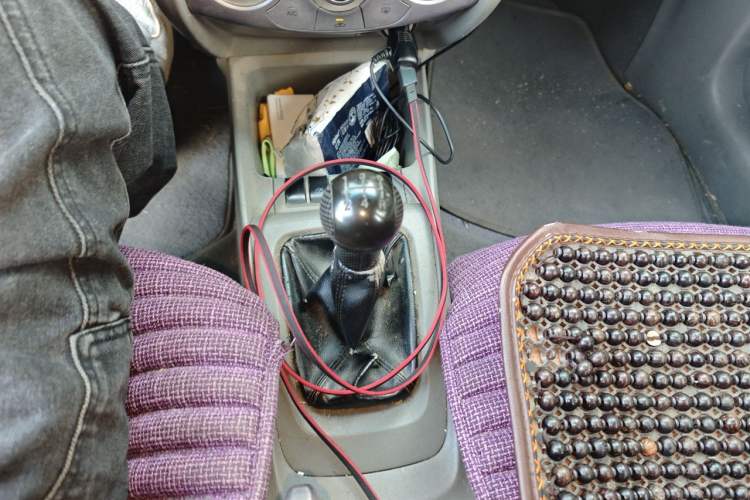Used Chevrolet Sail 2013 Sedan 1.4L Manual Happiness Edition II Gear Lever