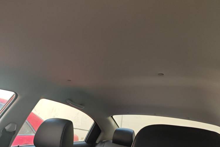Used Chevrolet Sail 2013 Sedan 1.4L Manual Ideal Happiness Edition Headliner