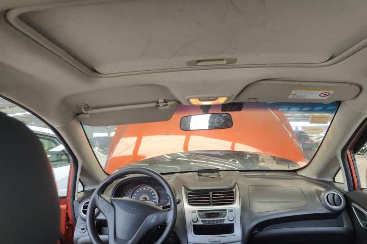 Used Chevrolet Sail 2013 Sedan 1.4L Manual - Youyi Happiness Edition Headliner