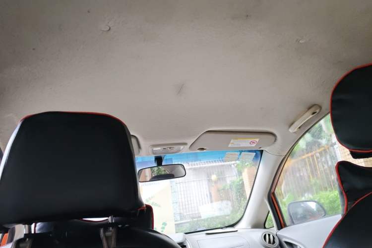 Used Chevrolet Sail 2013 Sedan 1.4L Manual Ideal Edition Headliner