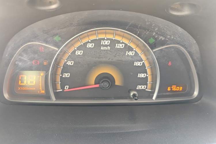 Used Chevrolet Sail 2013 Sedan 1.4L Manual Happiness Edition II Instrument Cluster