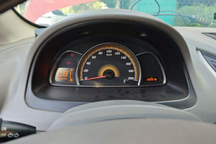 Used Chevrolet Sail 2013 Sedan 1.4L Manual Happiness Edition II Instrument Cluster