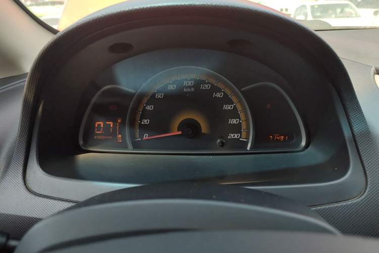 Used Chevrolet Sail 2013 Sedan 1.2L Manual Fashionable Happiness Edition Instrument Cluster