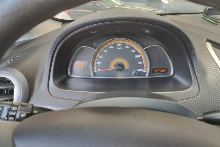 Used Chevrolet Sail 2013 Sedan 1.4L Manual - Youyi Happiness Edition Instrument Cluster