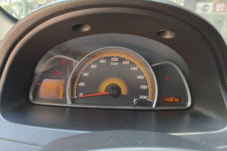 Used Chevrolet Sail 2013 Sedan 1.2L Manual Warm Edition Instrument Cluster