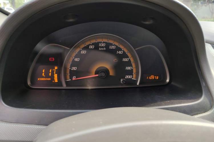 Used Chevrolet Sail 2013 Hatchback 1.4L Manual Enjoyment Edition Instrument Cluster