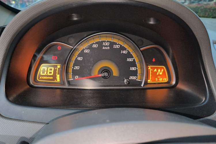 Used Chevrolet Sail 2013 Hatchback 1.4L AMT U-Style Edition Instrument Cluster