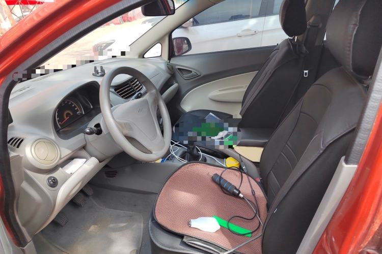Used Chevrolet Sail 2013 Sedan 1.2L Manual Warm Edition Left Front Seat
