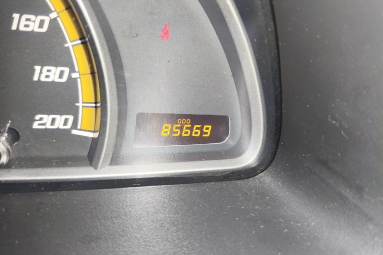 Used Chevrolet Sail 2013 Sedan 1.2L Manual Fashionable Happiness Edition Odometer Close Up