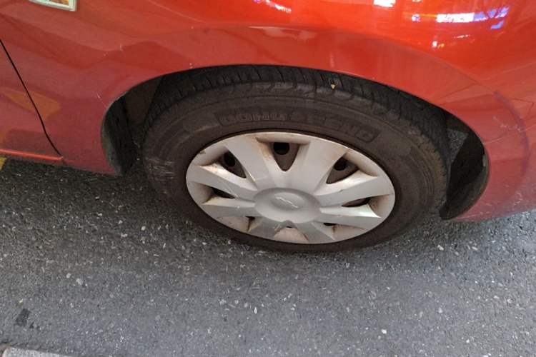 Used Chevrolet Sail 2013 Hatchback 1.4L AMT U-Style Edition Right Front Wheel Hub