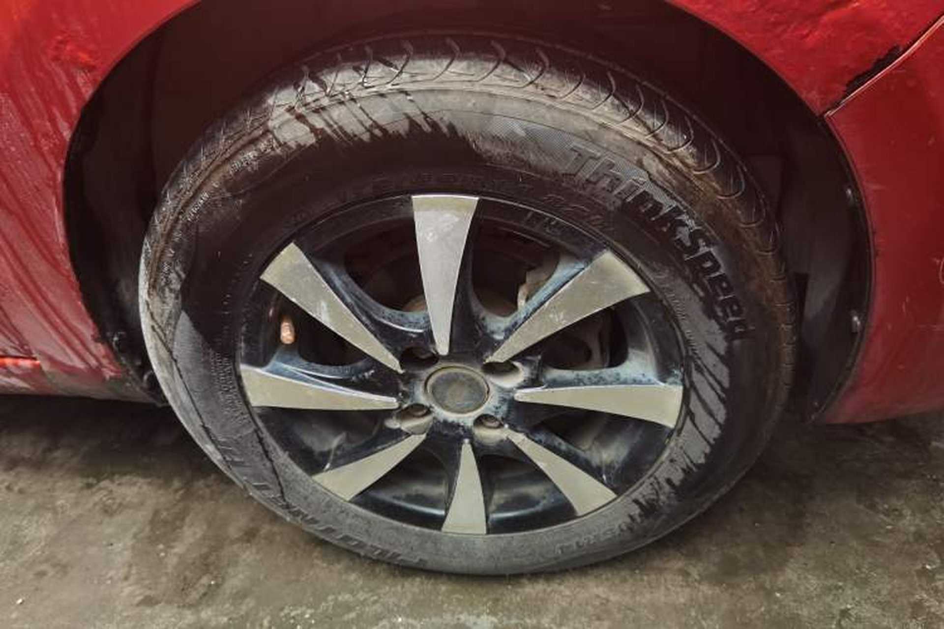 Used Chevrolet Sail 2013 Sedan 1.4L Manual Happiness Edition II Right Front Wheel Hub