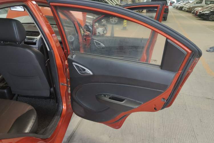 Used Chevrolet Sail 2013 Sedan 1.4L Manual - Youyi Happiness Edition Right Rear Door Interior