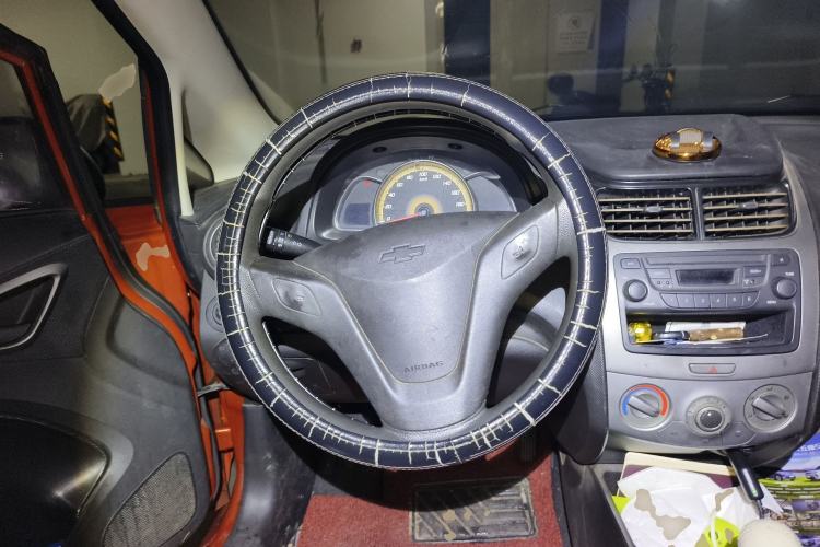 Used Chevrolet Sail 2013 Sedan 1.2L Manual Fashionable Happiness Edition Steering Wheel
