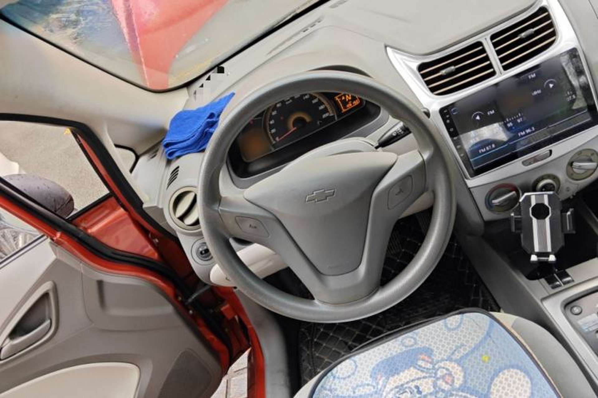 Used Chevrolet Sail 2013 Sedan 1.2L AMT Ideal Edition Steering Wheel