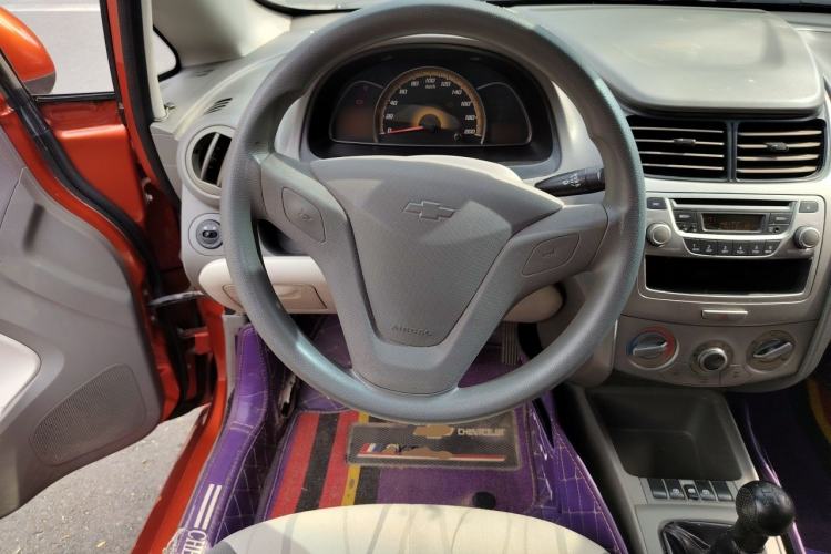 Used Chevrolet Sail 2013 Hatchback 1.4L Manual Enjoyment Edition Steering Wheel