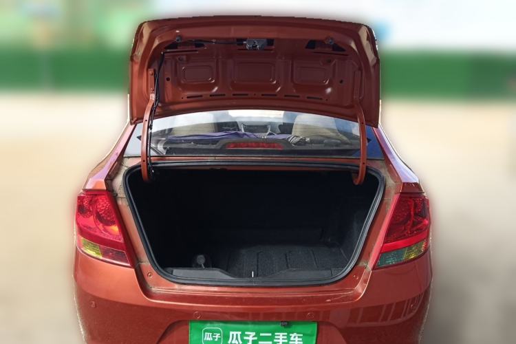 Used Chevrolet Sail 2013 Sedan 1.4L Manual Ideal Happiness Edition Trunk