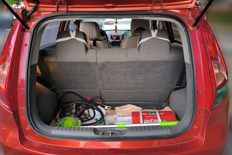Used Chevrolet Sail 2013 Hatchback 1.4L AMT U-Style Edition Trunk