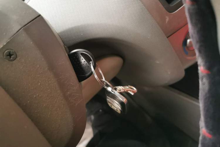 Used Chevrolet Sail 2013 Sedan 1.2L Manual Fashion Edition Vehicle Key
