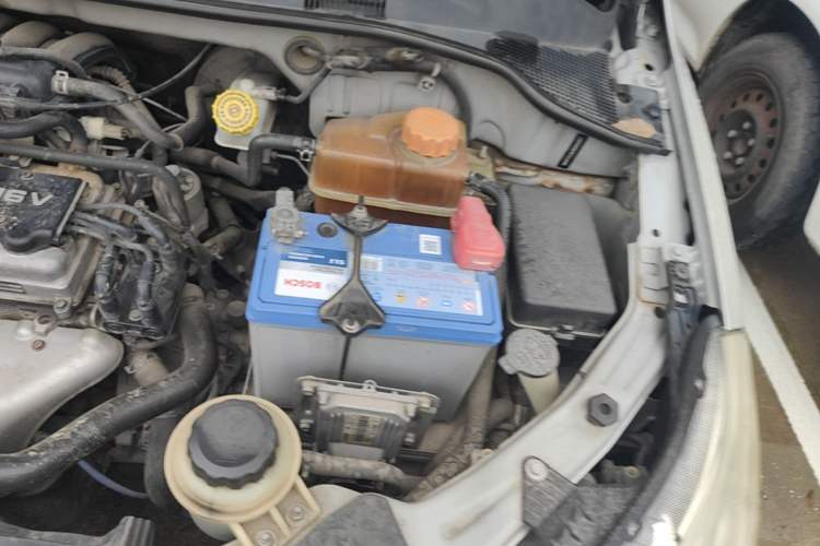 Used Chevrolet Sail 2013 Sedan 1.2L Manual Fashion Edition Engine Bay Left