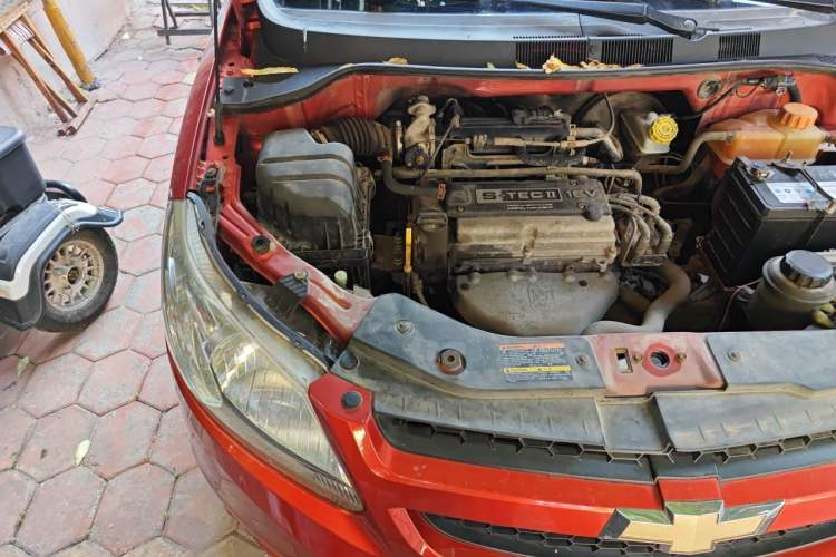 Used Chevrolet Sail 2013 Sedan 1.2L Manual Fashion Edition Engine Bay Right