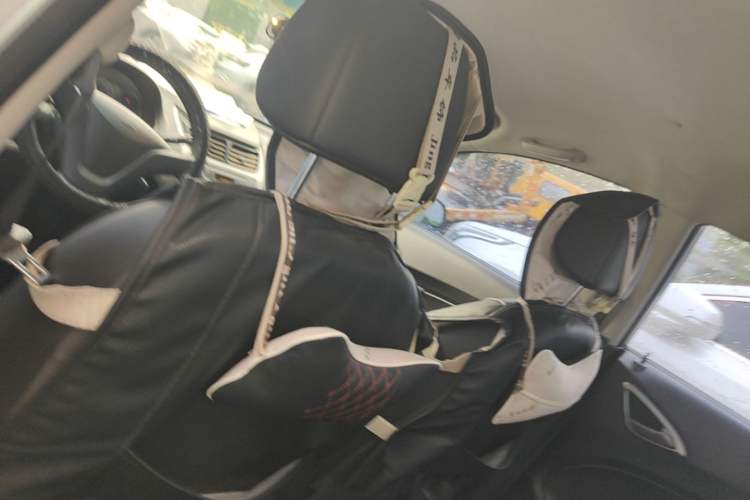 Used Chevrolet Sail 2013 Sedan 1.2L Manual Fashion Edition Headliner