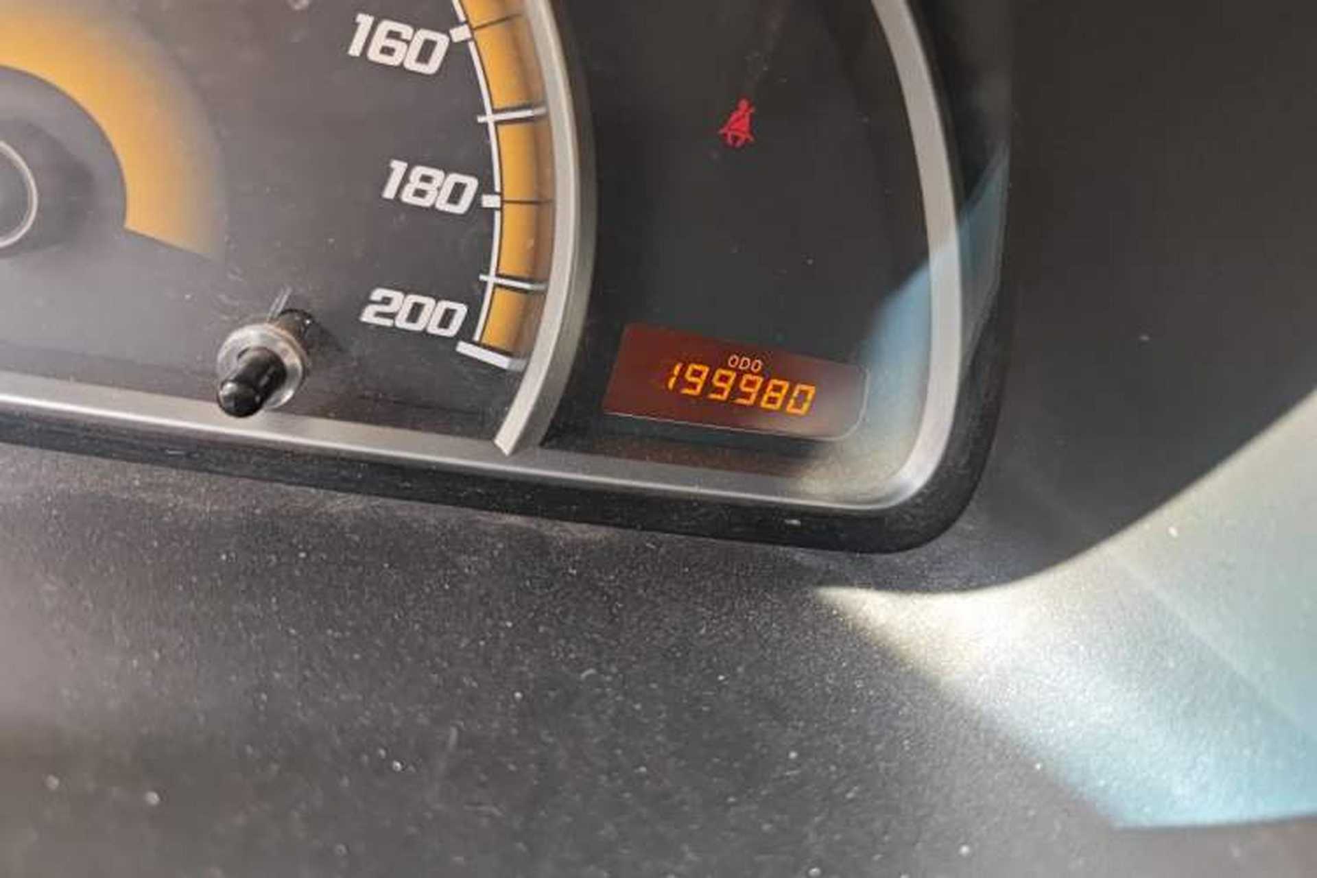 Used Chevrolet Sail 2013 Sedan 1.4L Manual Ideal Edition Odometer Close Up