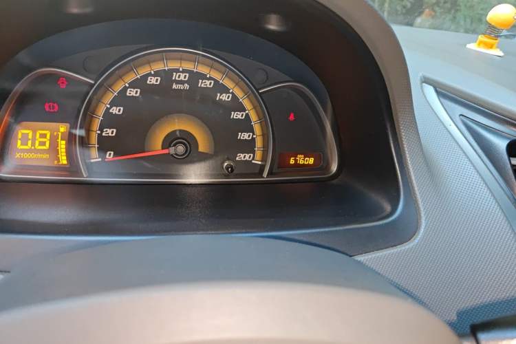 Used Chevrolet Sail 2013 Sedan 1.2L Manual Fashion Edition Odometer Close Up