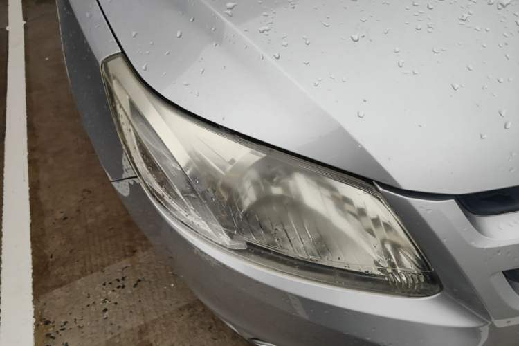 Used Chevrolet Sail 2013 Sedan 1.2L Manual Fashion Edition Right Front Headlight