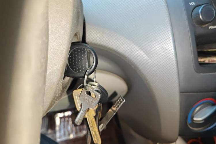 Used Chevrolet Sail 2013 Sedan 1.2L Manual Fashion Edition Vehicle Key