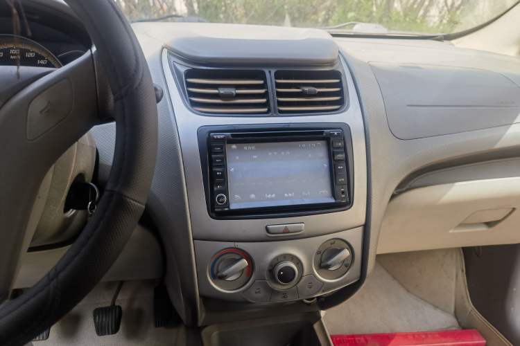 Used Chevrolet Sail 2013 Sedan 1.2L Manual Warm Edition Audio And AC Panel