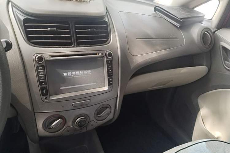 Used Chevrolet Sail 2013 Sedan 1.2L Manual Fashionable Happiness Edition Audio And AC Panel