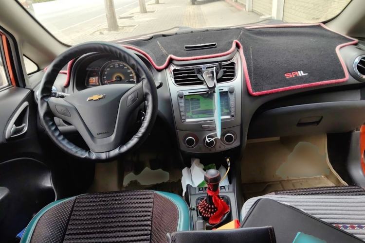 Used Chevrolet Sail 2013 Sedan 1.2L Manual Fashionable Happiness Edition Center Console