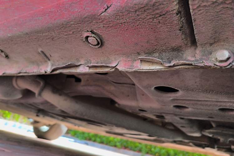 Used Chevrolet Sail 2013 Sedan 1.2L Manual Warm Edition Chassis Front Right