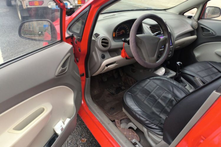 Used Chevrolet Sail 2013 Sedan 1.4L Manual Ideal Edition Driver Seat