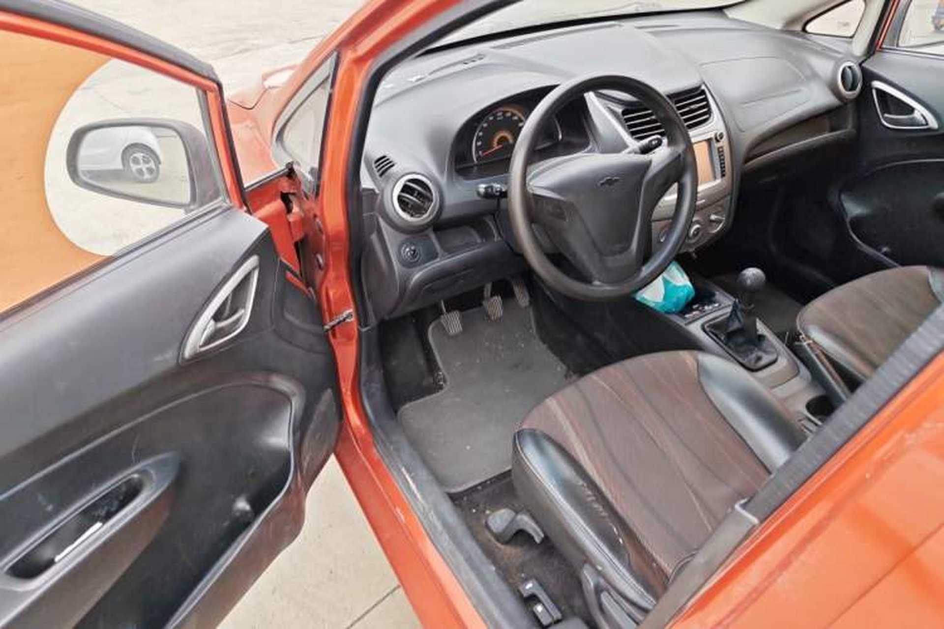 Used Chevrolet Sail 2013 Sedan 1.2L Manual Fashionable Happiness Edition Driver Seat