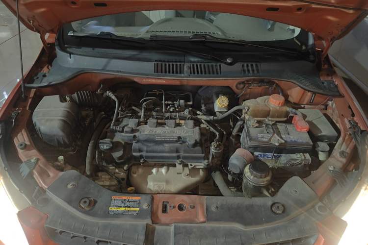 Used Chevrolet Sail 2013 Hatchback 1.4L AMT U-Style Edition Engine Bay