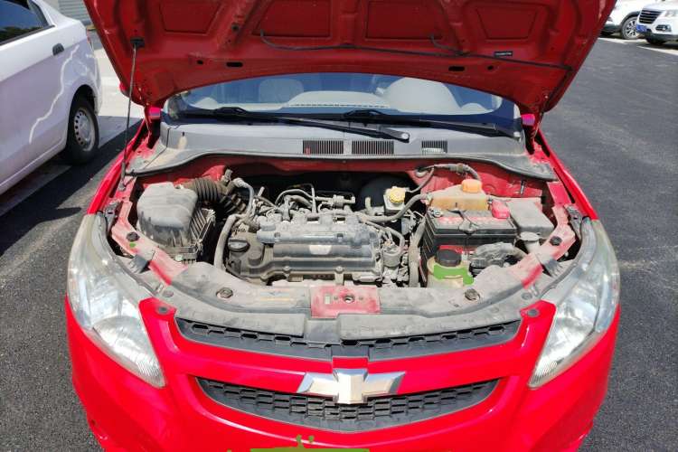 Used Chevrolet Sail 2013 Sedan 1.4L AMT Enjoy Edition Engine Bay