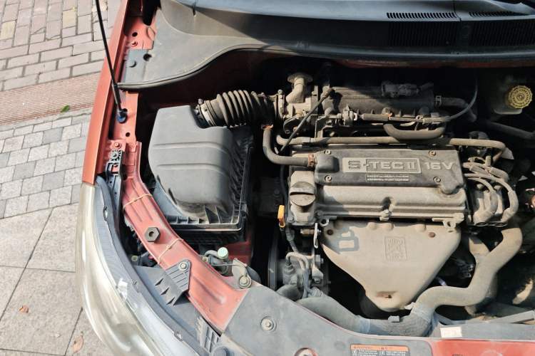 Used Chevrolet Sail 2013 Sedan 1.2L Manual Fashion Edition Engine Bay Right