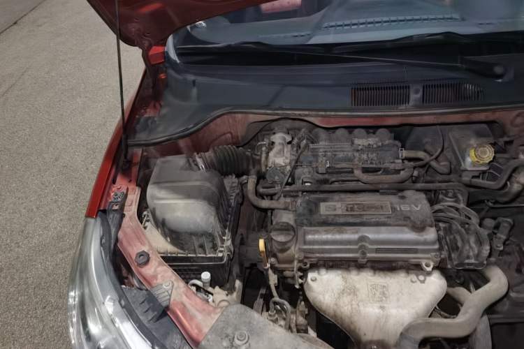 Used Chevrolet Sail 2013 Sedan 1.2L Manual Fashion Edition Engine Bay Right