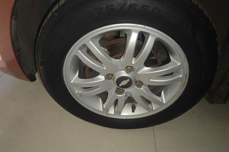 Used Chevrolet Sail 2013 Hatchback 1.4L AMT U-Style Edition Exterior 4
